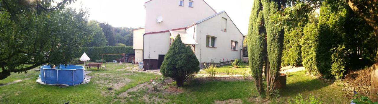 Apartment U Sarky Loket Eksteriør billede